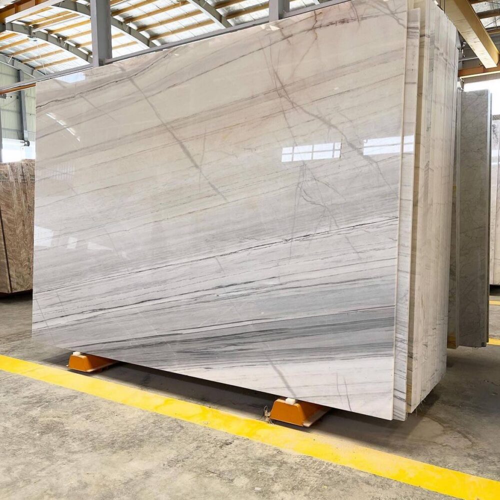 photo_1_2025-03-09_21-00-10 Ghorveh Crystal Marble - A Stunning Natural Stone for Elegant Interiors