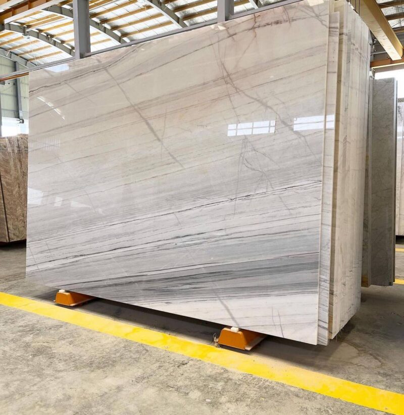 photo_1_2025-03-09_21-00-10 Ghorveh Crystal Marble - A Stunning Natural Stone for Elegant Interiors