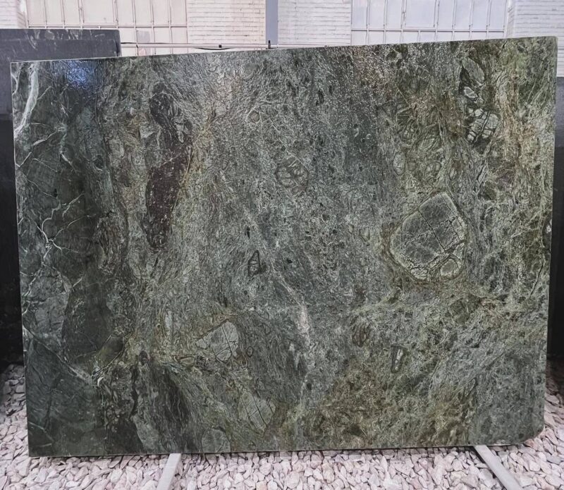 photo_1_2025-03-10_16-59-45 Lagon Green Granite: A Stunning Green Granite for Luxurious Space