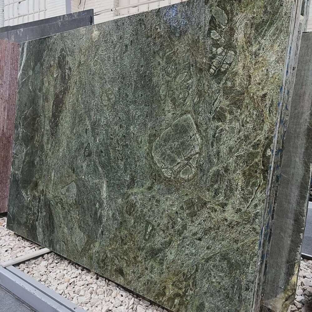 photo_2_2025-03-10_16-59-45 Lagon Green Granite: A Stunning Green Granite for Luxurious Space