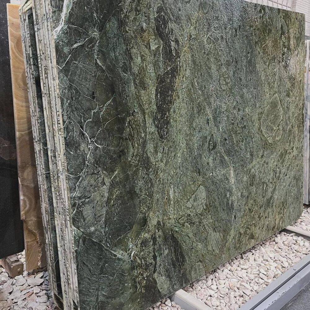 photo_3_2025-03-10_16-59-45 Lagon Green Granite: A Stunning Green Granite for Luxurious Space