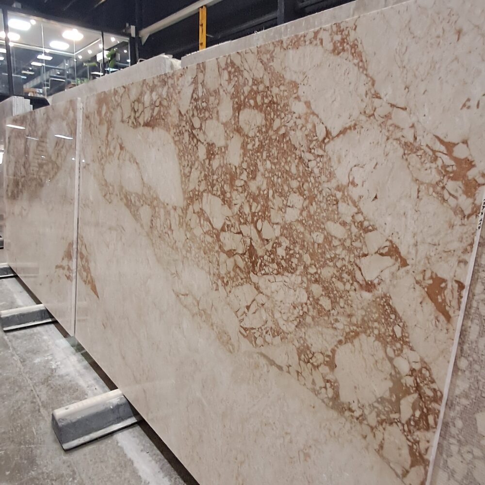 ٢٠٢٥٠٩٠٩_١٥٣٧١٢ Cappuccino Marble – Luxurious Beige Marble with Light Brown Veins | Lazulite Marble