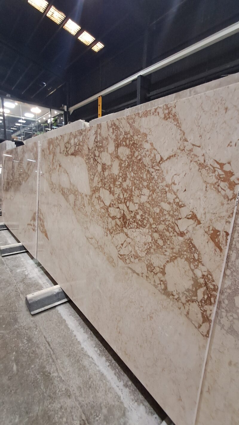 ٢٠٢٥٠٩٠٩_١٥٣٧١٢ Cappuccino Marble – Luxurious Beige Marble with Light Brown Veins | Lazulite Marble