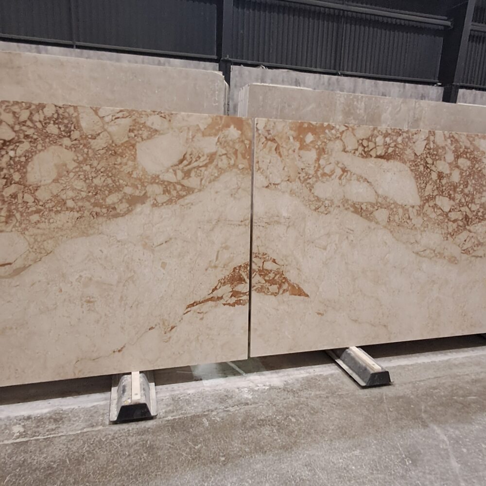٢٠٢٥٠٩٠٩_١٥٣٧٢٢ Cappuccino Marble – Luxurious Beige Marble with Light Brown Veins | Lazulite Marble