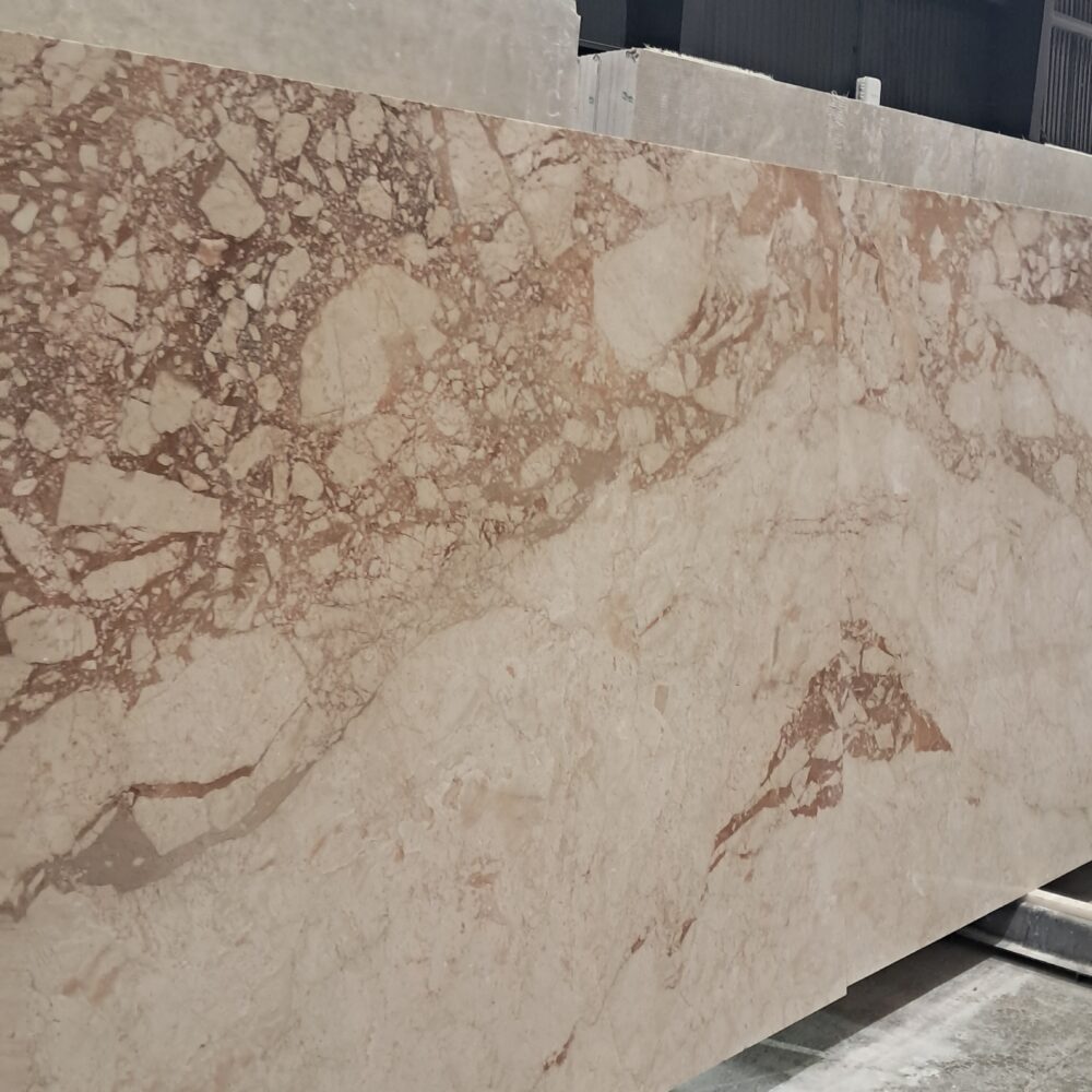 ٢٠٢٥٠٩٠٩_١٥٣٧٢٨ Cappuccino Marble – Luxurious Beige Marble with Light Brown Veins | Lazulite Marble