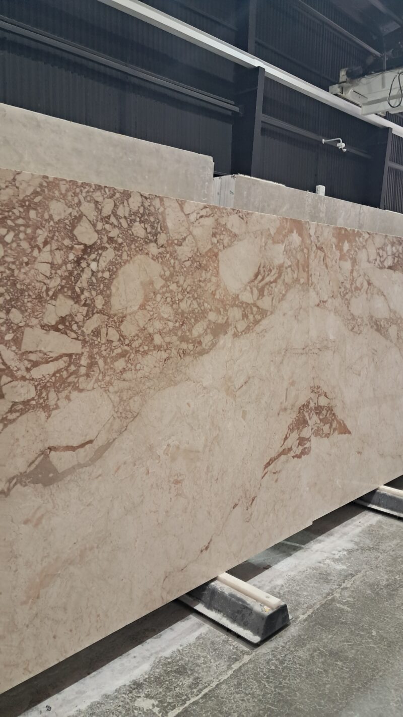 ٢٠٢٥٠٩٠٩_١٥٣٧٢٨ Cappuccino Marble – Luxurious Beige Marble with Light Brown Veins | Lazulite Marble