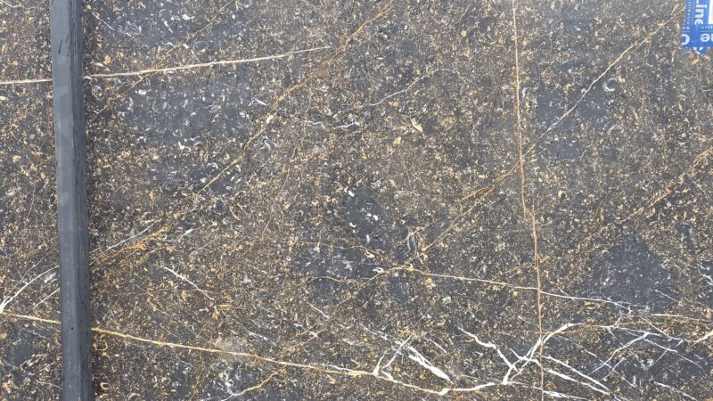 20260324_164211 Golden Black Marble – Deep Black Background with Striking Gold and White Accents | Lazulite