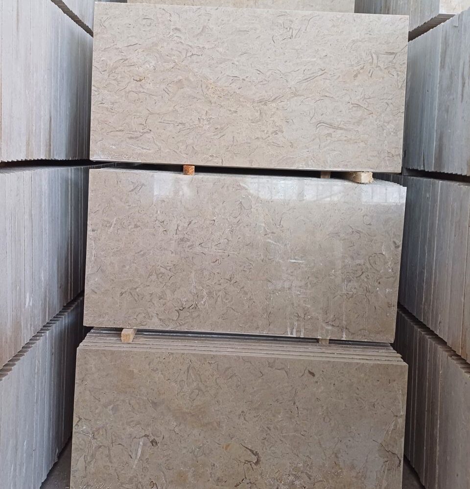 photo_1405-02-20 01.14.00 Imperial Marble – Luxurious Cream Stone with Chaotic Veining | Lazulite Marble